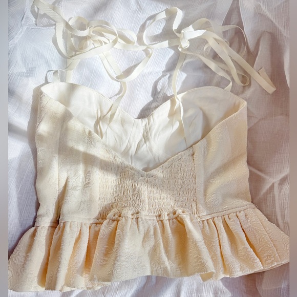 NWOT- Reformation Pallas Top - Size 0 - Picture 8 of 9